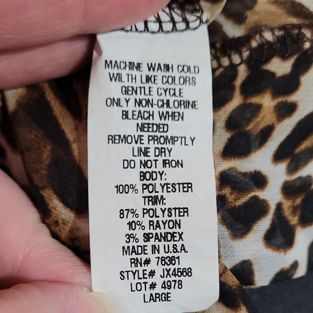 Leopard Print‎ Women's Top - Picture 6 of 6
